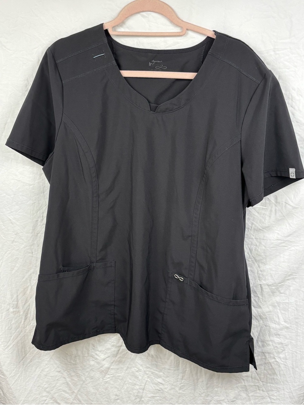 Cherokee Infinity women’s XL scrub Black Short-Sleeve V-Neck Top